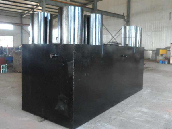 化(huà)工(gōng)廢水(shuǐ)處理(lǐ)設備