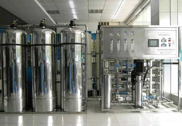 純淨水(shuǐ)設備